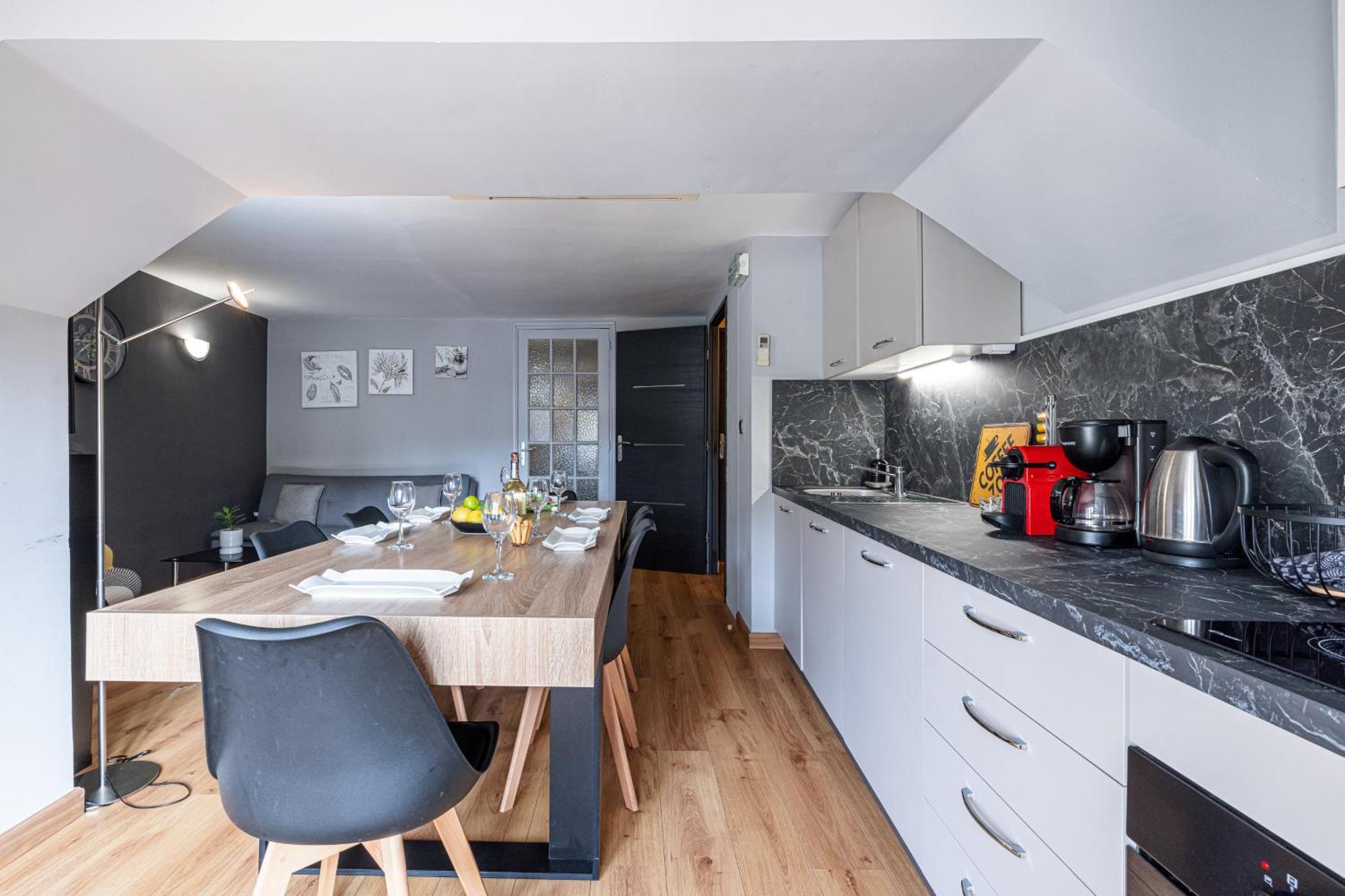 3 Pieces Des Jardins Apartment Ментона Екстериор снимка